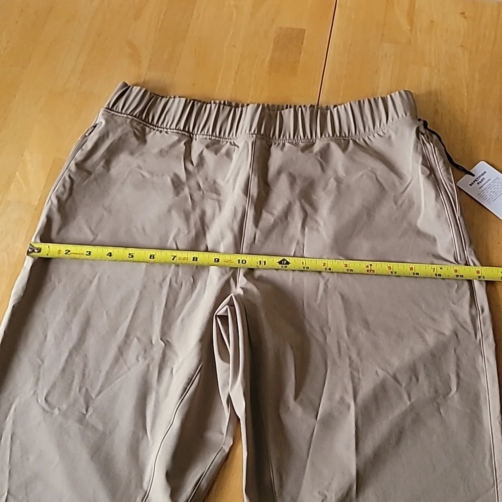 ALO Yoga Repetition Pant - Picture 6 of 13